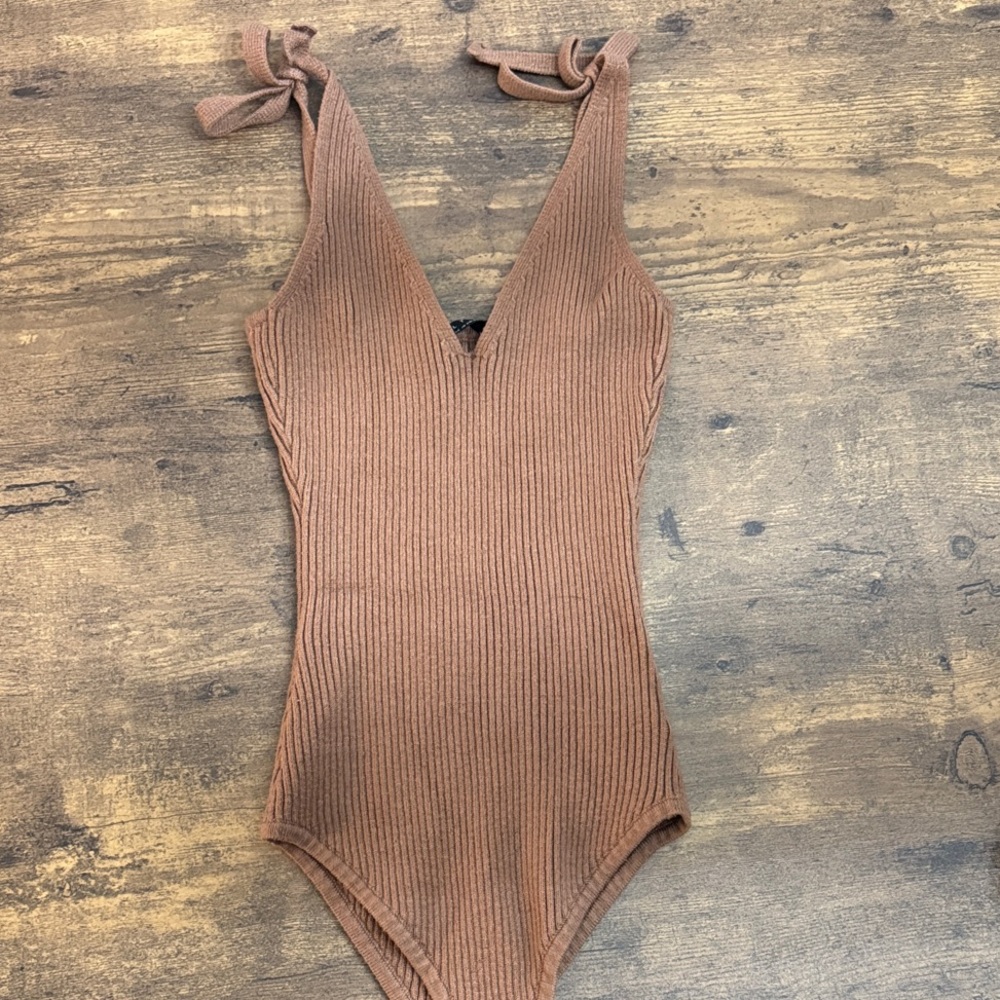 Boutique Brown Ribbed Bodysuit